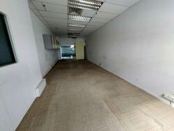 Highland Centre (D19), Office #601323231
